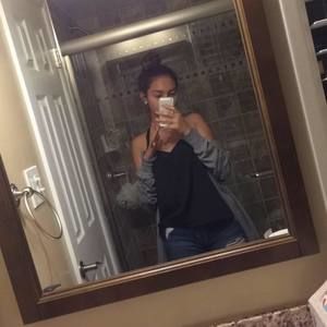 Meet your Posher, Ashleigh